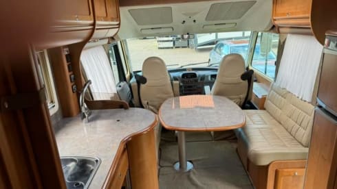 Camper Rapido 2006 – Rapido automaat 4 persoons