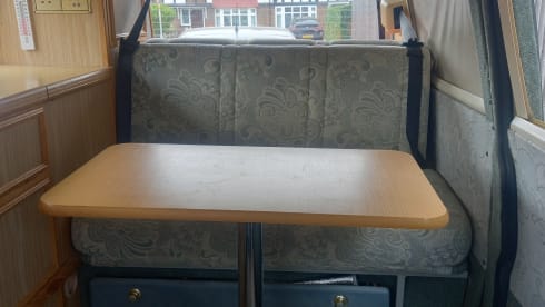 4 berth Volkswagen campervan from 1998
