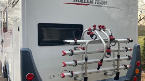 Fabulous Roller Team Zefiro 675 6 berth motorhome