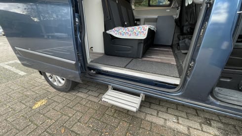 Ford Nugget Den Hoorn – SuperFord Nugget 4 persons 2021