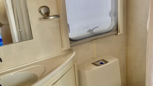 Maisie – Lovely motorhome with everything you need.