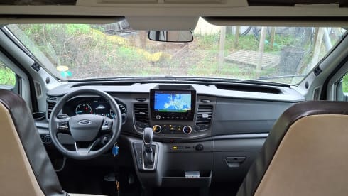 4p Benimar semi-integrated uit 2023