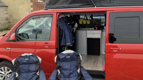 Tracey – Big VW Transporter - sleeps 4 + a child