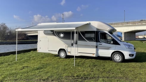 Benimar Cocoon 463 / 4 persons / new