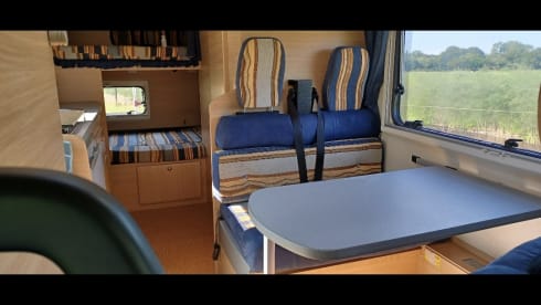 Super Camper voor het hele gezin – Équipe de roller 6p Alcove de 2006