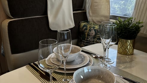 RobertaPantano – Noah's camper