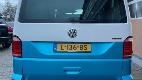 4p Volkswagen bus uit 2019