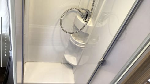 Goldie – 5 berth Carado integrated from 2018