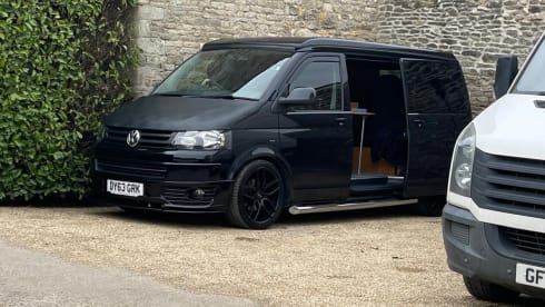 Stunning VW camper  – 5 berth Volkswagen campervan from 2016
