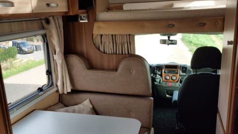 Spacious cozy and luxurious family camper