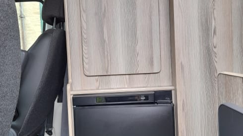 MW21 – 2 Berth Campervan/Motorhome - Fully equipped for your next Adventure