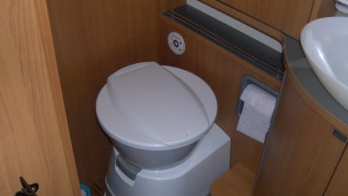 Relaxed en comfortabel rijdende Burstner Nexxo t 728 