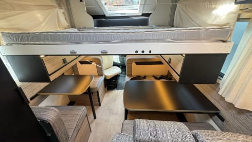 LEWIS – 2026 Ford Transit Rimor 79+ 7 berth AUTOMATIC motorhome