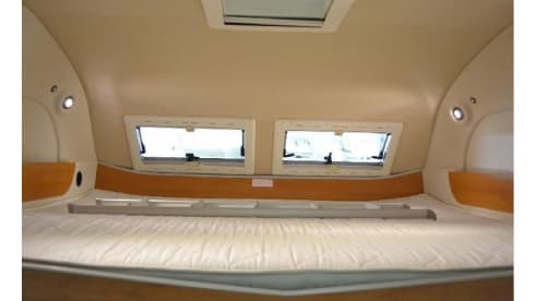 EcoVip Camper – Superluxe ruime familie camper, prachtig italiaans interieur met airco!