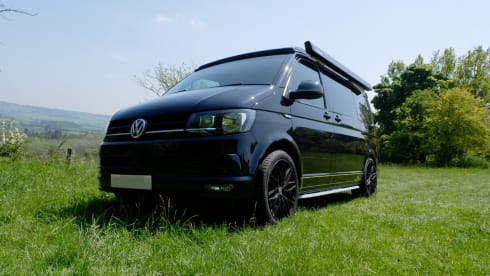 Cruisin-Camper – VW Transporter 2018 T6 – 4 berth 