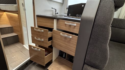 Moon – Fijne Adria camper 5p