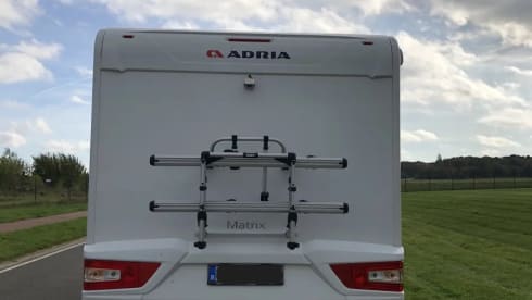 BONVOYAGE – 4p Adria Mobil semi-integrated from 2021