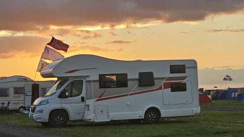 Luke – 2024 Rimor Seal 50 6 fixed berth motorhome