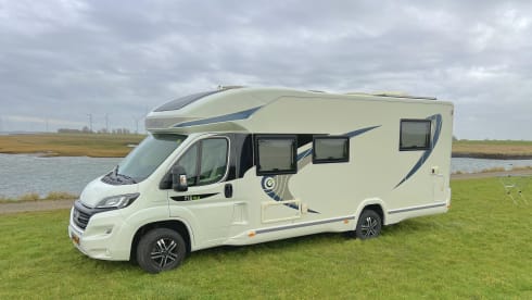 Luxury Chausson with air conditioning and air suspension emission 6