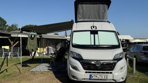 "graue Maus" – Crosscamp Camper Van Full 600 AD