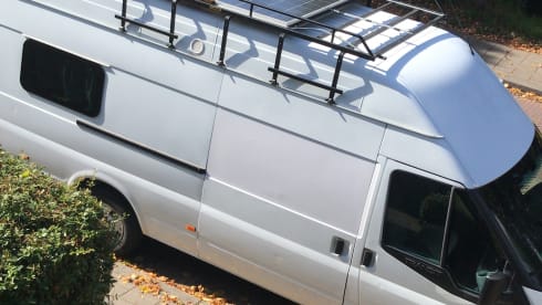 CamperCosta – Camper ideaal voor festivals off the grid
