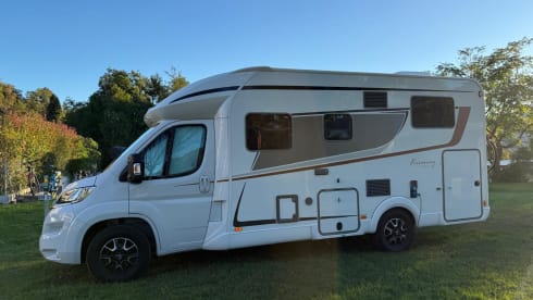 4p Bürstner half integraal uit 2022