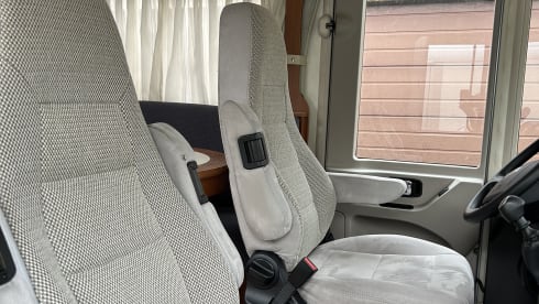 4-person comfortable Hymer