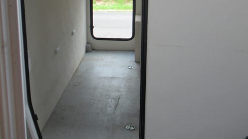 Challenger premium with central and bunk bed