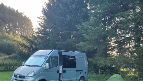 Dukey – Wander Wild With Dukey - OffGrid Campervan Escape