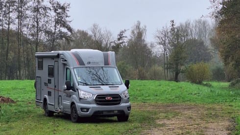 Charlie – 3p Ford Challenger semi-integraal uit 2023