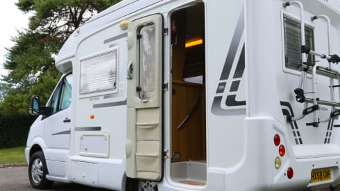 Devon – 2 berth Autosleeper Devon Aniversary Edition | Insurance | Low Mileage