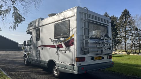 Tough VW Karmann • 4-seater