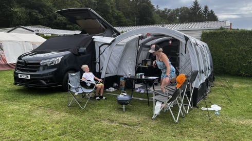 Taylor Trafic – **’Renault Trafic Sport Camper - 4 Birth**