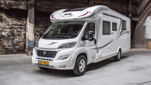 Luxury & Comfort for your dream trip