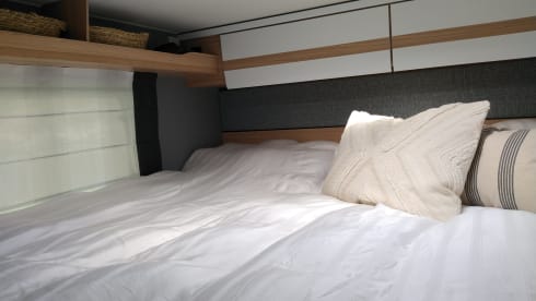 Just-Us – Luxury Dethleffs T6812 Just 90