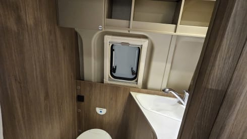 Carado CV 600 CamperVan 2p new 2024