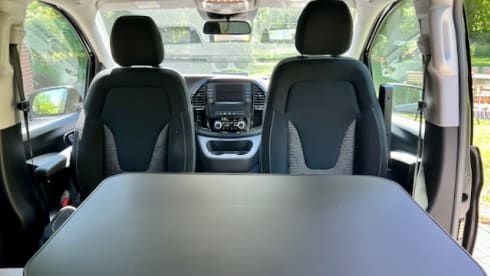 Flotter Fiver – Allrad Campingbus mit viel PS