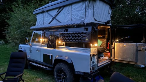 Silver Bullet Defender – 2p Land Rover bus from 2012