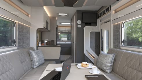 4 berth Swift Kon Tiki Luxury Twin Axle