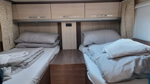 Liz – 4 berth Burstner Motorhome with Gasflow system and solar panels