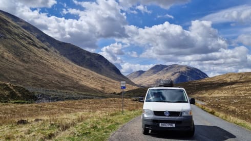 Scandi – 2 berth Volkswagen campervan 