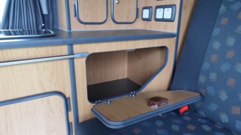 Dougal – 4 berth Mercedes-Benz Campervan from 2010