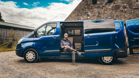 Transit Custom LWB - Stylish and Compact. HEATING SYSTEM!