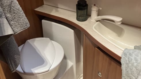 Modern family camper with 4 fixed beds and plenty of storage space