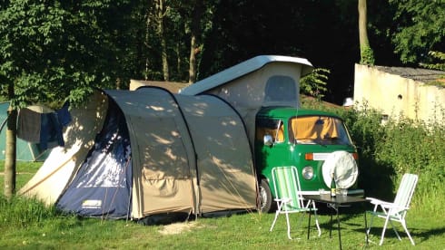 Charming Volkswagen T2 camper van from 1974