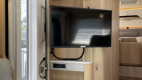 2p Hymer semi-integrated from 2021