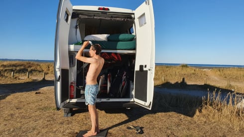 Boxer XL for tall people, surf camper with large garage