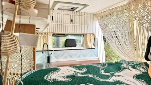 Bybohemies Nona  – Bybohemies: 'Nona' Off-Grid Surf & City VW (kompakt und komplett) 