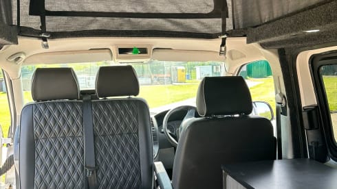Ron – Stay classy in "Ron" the VW 4 berth Campervan