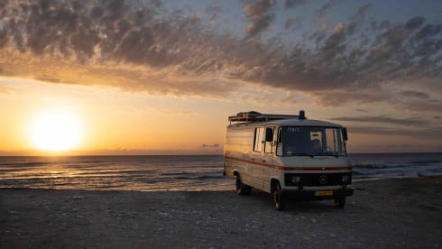 Frans – Red Cross ambulance